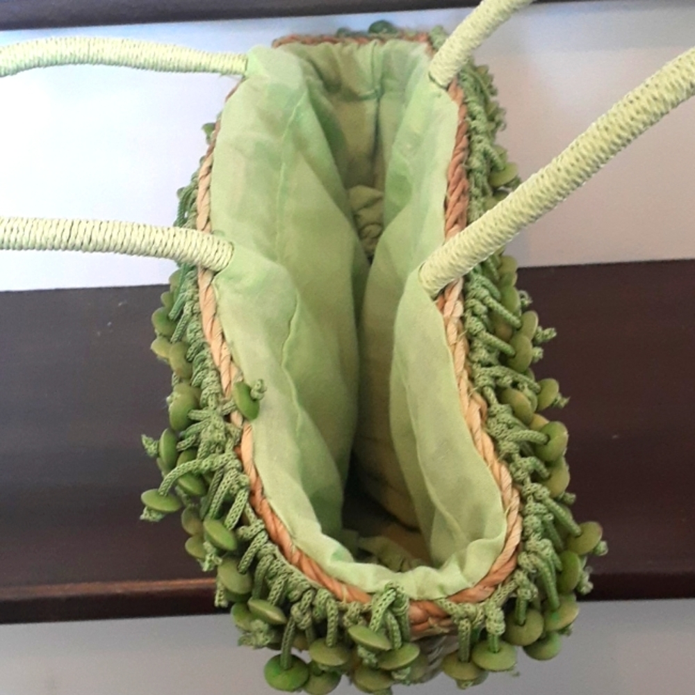 & Green woven beach tote bag purse with bead accents - Picture 3 of 7